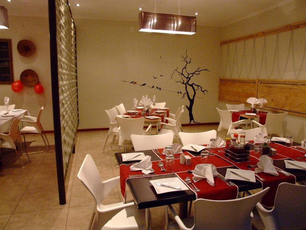 Cu Guest House 팔라보르와 외부 사진