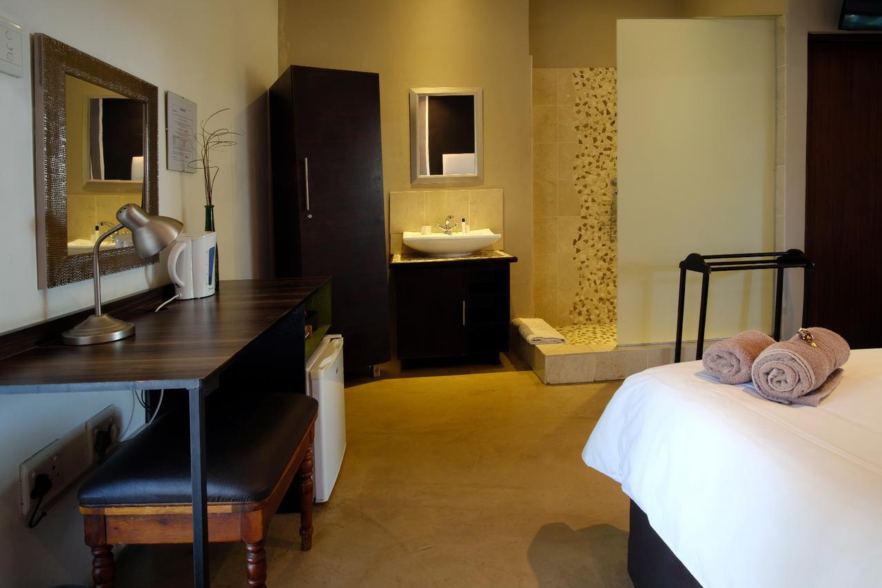 Cu Guest House 팔라보르와 외부 사진