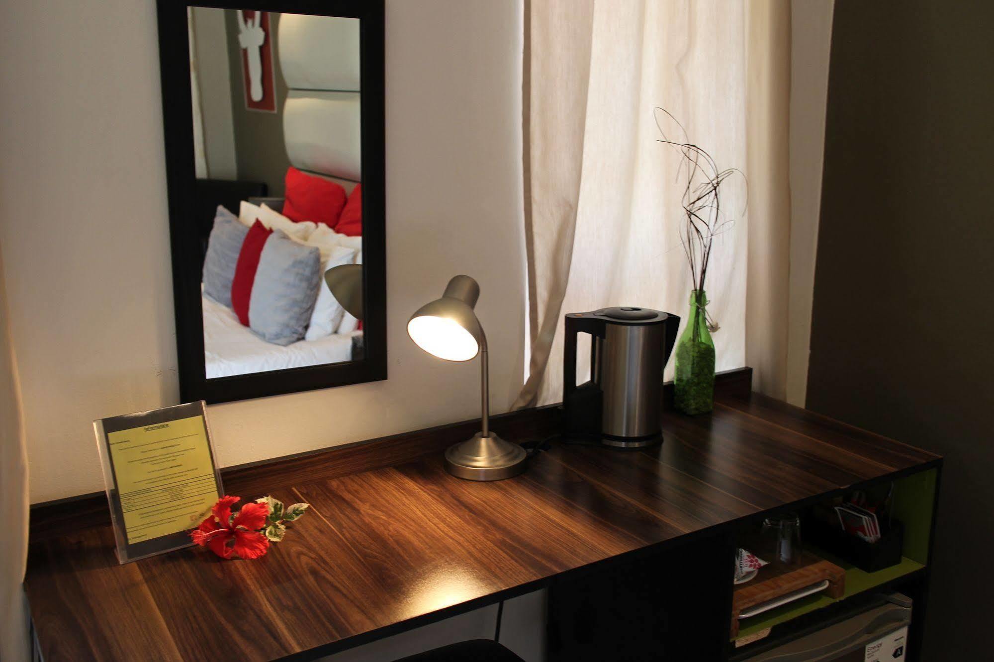 Cu Guest House 팔라보르와 외부 사진
