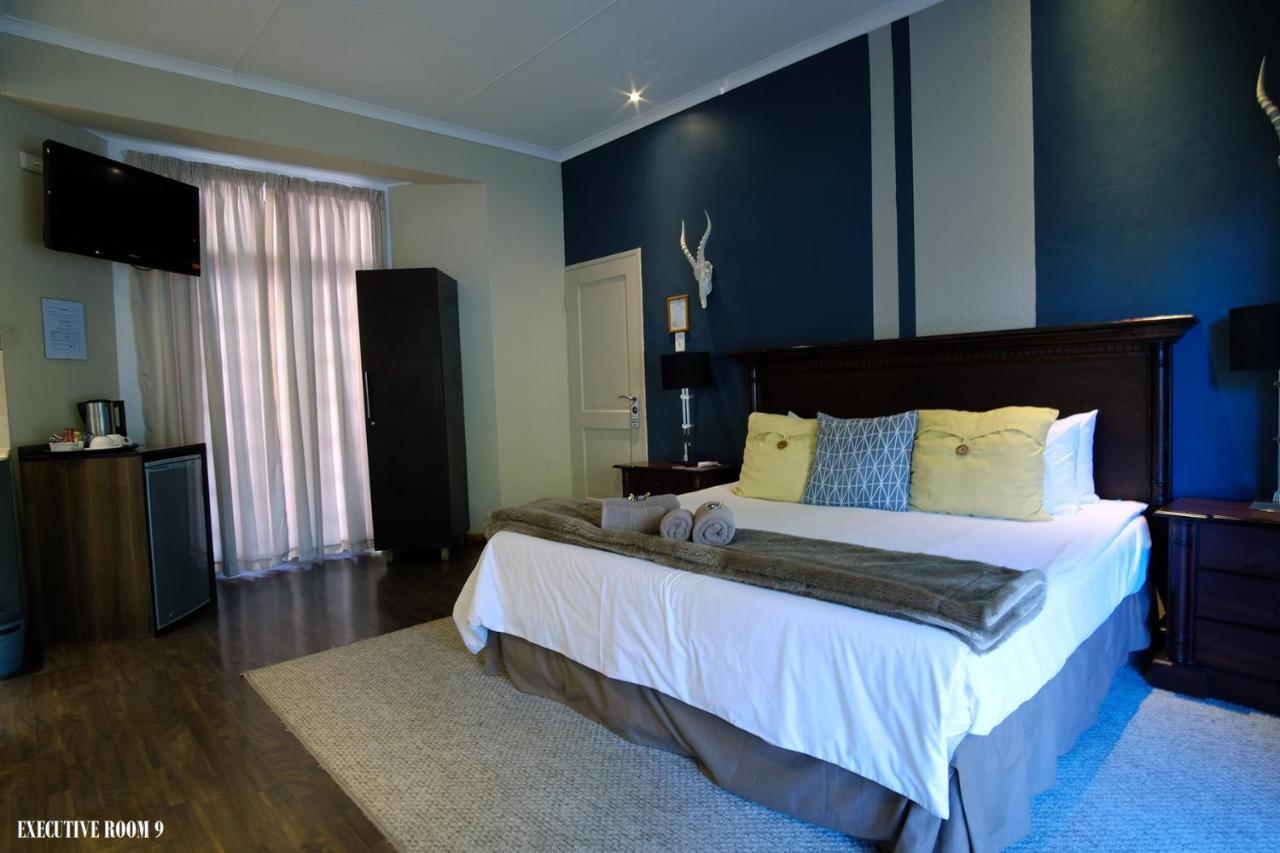 Cu Guest House 팔라보르와 외부 사진