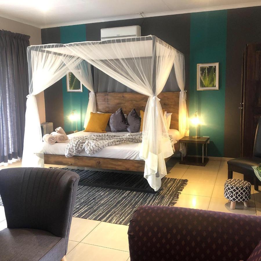 Cu Guest House 팔라보르와 외부 사진